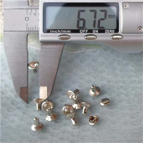 T052 Rhinestone Rivets(iron/brass) 7mm 1000pcs/bag