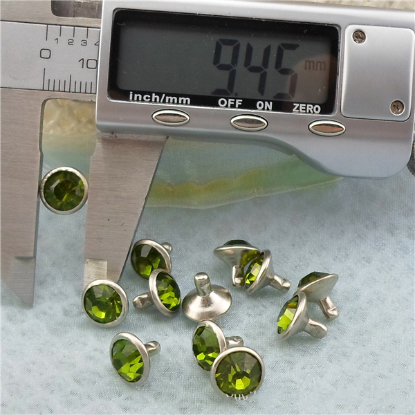 T054 Rhinestone Rivets(iron/brass) 9.5mm 1000pcs/bag