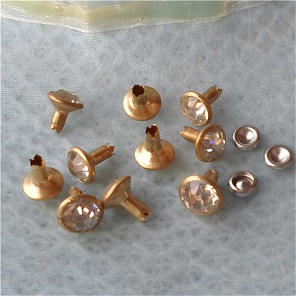 T058 Rhinestone Rivets(iron/brass) 9mm 1000pcs/bag