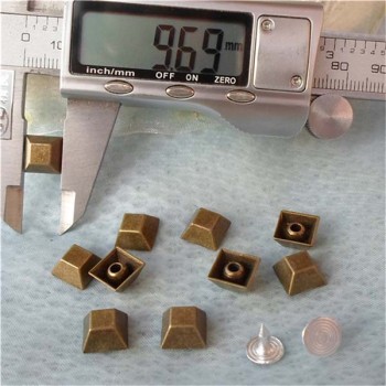 K026 Trapezoid Alloy Rivets 10x5mm 100pcs/bag