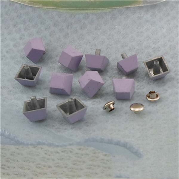 K189 Trapezoid Rivets For Leather 9.5x9.5mm 100pcs/bag