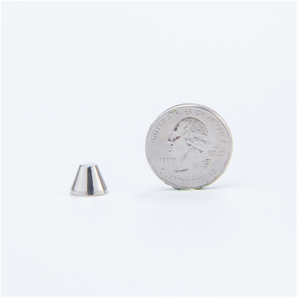 H020 Bucket Screw Spikes 11x8mm 100pcs/bag