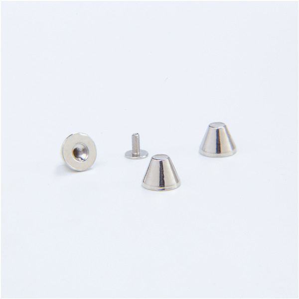 H020 Bucket Screw Spikes 11x8mm 100pcs/bag