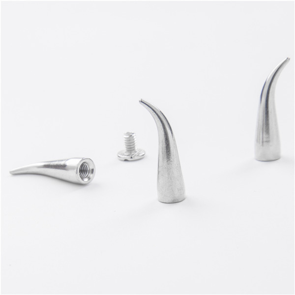 NO80  Claw Studs Spikes 7x25mm 100pcs/bag