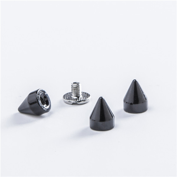 D0795 Cone Screw Spikes 7x9mm 100pcs/bag