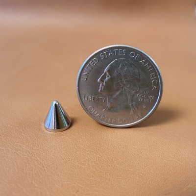 FR0808 Gold Cone Spikes 8x8mm 100pcs/Bag