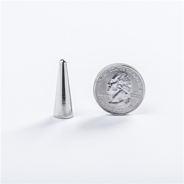 NO76 Cone Screw Spikes 10x 28mm 100pcs/bag
