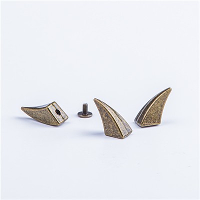H022 Ox Horn Screwback Spikes 12x17.5mm 100pcs/bag