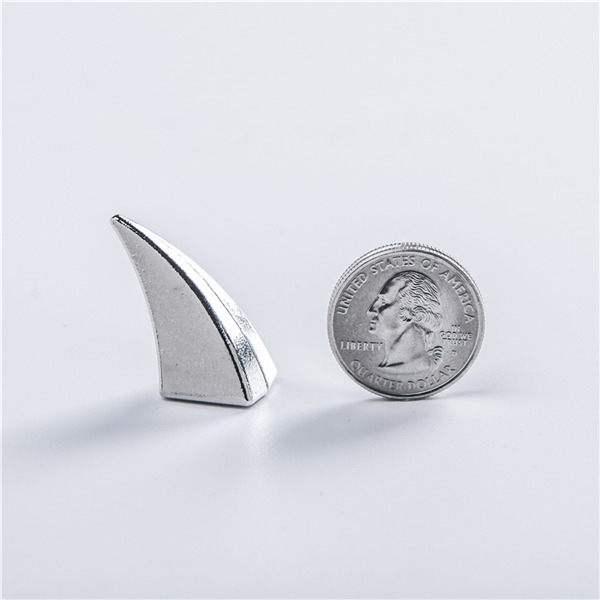 NO84 Ox Horn Spikes 15x29mm 100pcs/bag