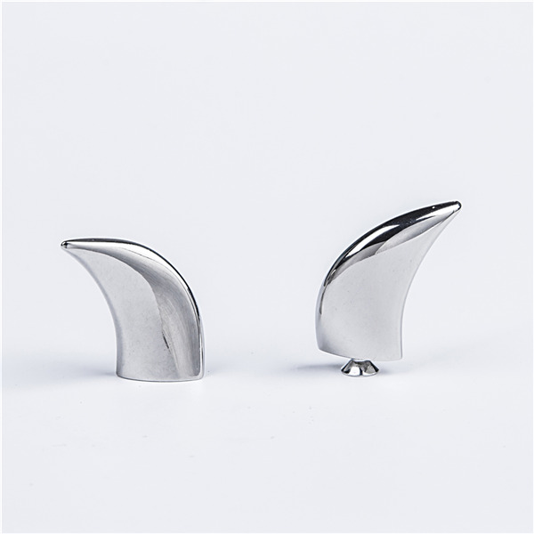 S1732 Ox Horn Screw Spikes 17x32mm 100pcs/bag