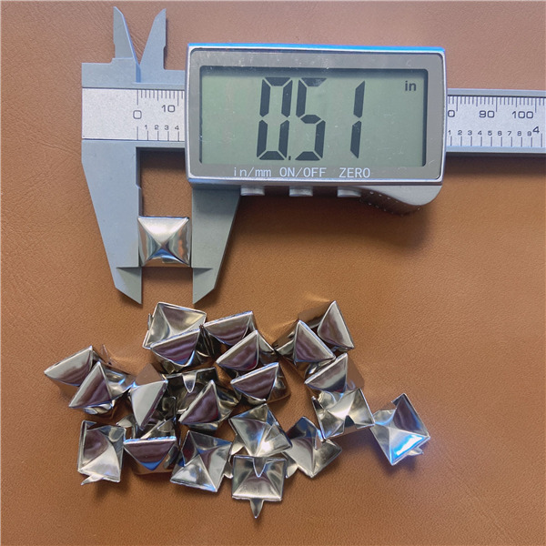 FK13  Pyramid Square 2 Prongs Studs 13mm Standard 1/2" Silver 100pcs/bag