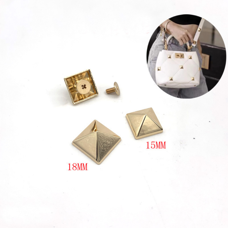 A0258 Four types of high pyramids spikes with screw back 100pcs/bag