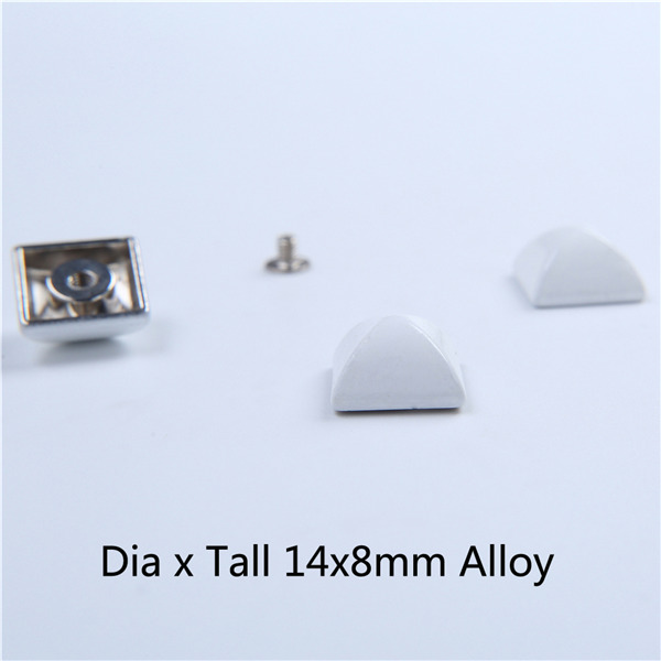D1408 Pyramid Screw Spikes 14x8mm 100pcs/Bag