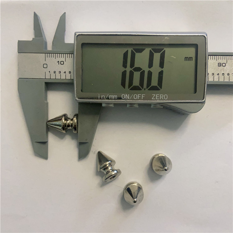 NO16 Tree Screw Spikes 10x16mm this size we have 2 kind of  shaped 100pcs/bag