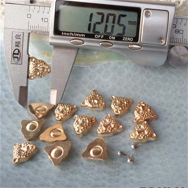 Q061 Heads Skeleton Rivets 12X12mm 1000pcs/bag