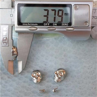 Q101 Plastic Skull Rivets 9x13mm 1000pcs/bag