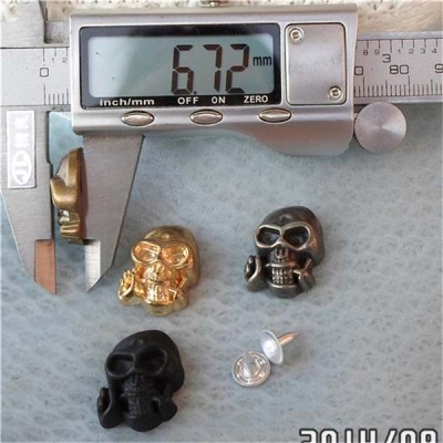 Q105 Plastic Skull Rivets 22x16mm 1000pcs/bag