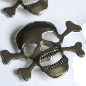 D0029 Skull Alloy Rivets 29x40mm 100pcs/bag