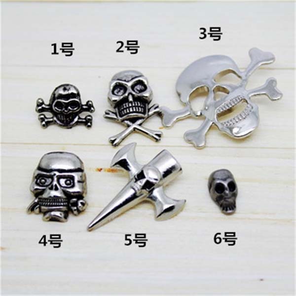 D0029 Skull Alloy Rivets 29x40mm 100pcs/bag