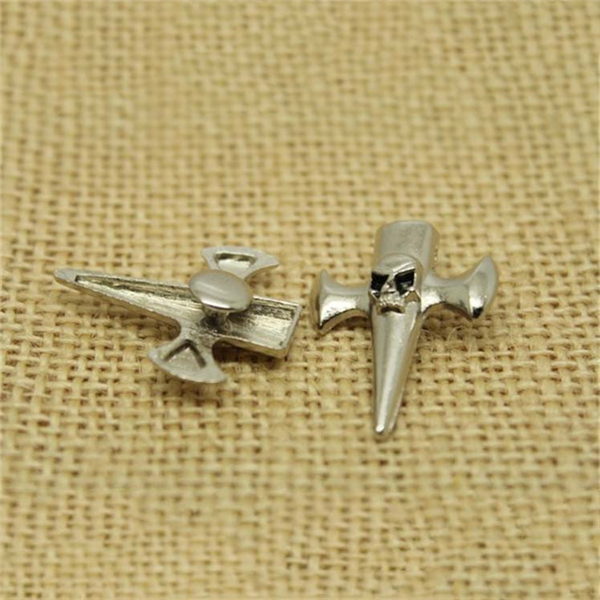 D3025 Skull Alloy Rivets 30x25mm 100pcs/bag