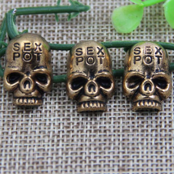 G034 Skull Rivet 20x14mm 100pcs/bag