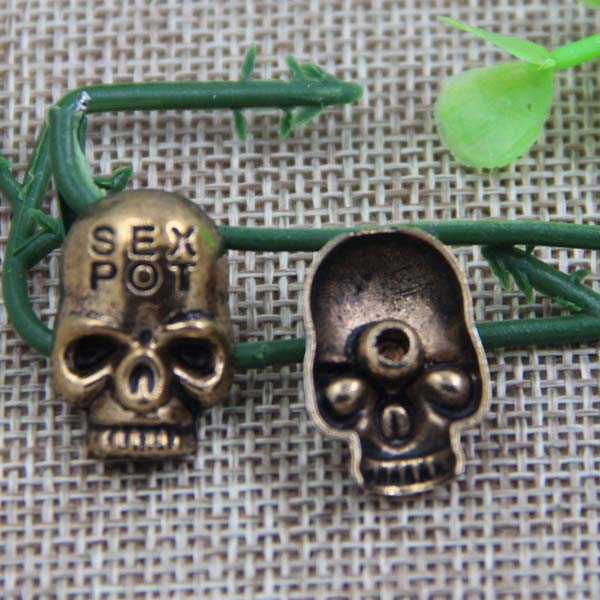 G034 Skull Rivet 20x14mm 100pcs/bag