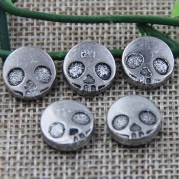 G039 Skull Rivet 12mm 100pcs/bag