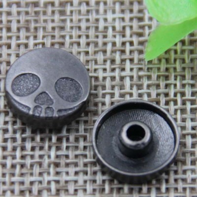 G039 Skull Rivet 12mm 100pcs/bag