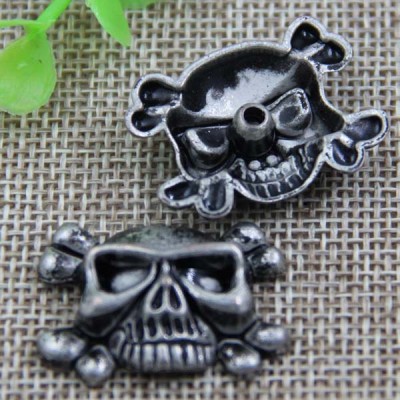 G052 Skull Rivet 29x22mm 100pcs/bag