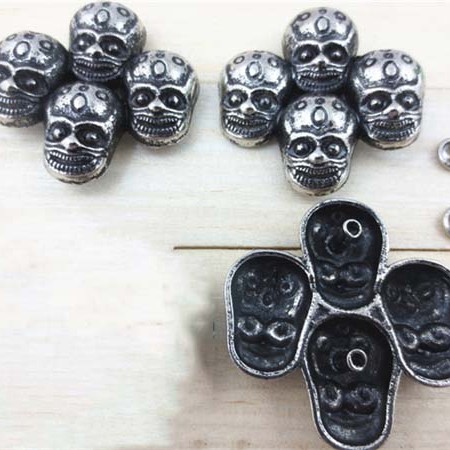 J4040 Skull Alloy Rivets 40x40mm 100pcs/bag