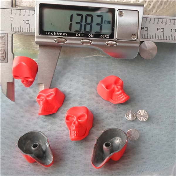 K077 Skull Head Rivets 22x14mm 100pcs/bag