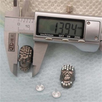 K138 Skull Head Rivets 25x14mm 100pcs/bag