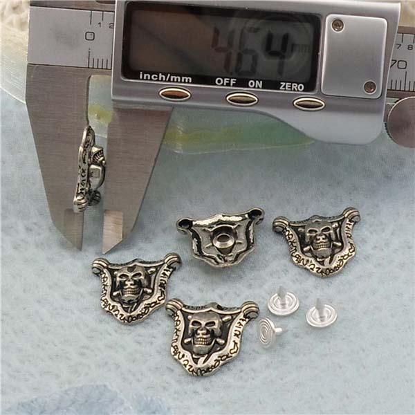 K140 Skull Head Rivets 19x20mm 100pcs/bag