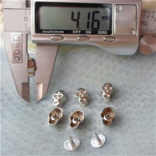K153 Skull Head Rivets 12x8mm 100pcs/bag