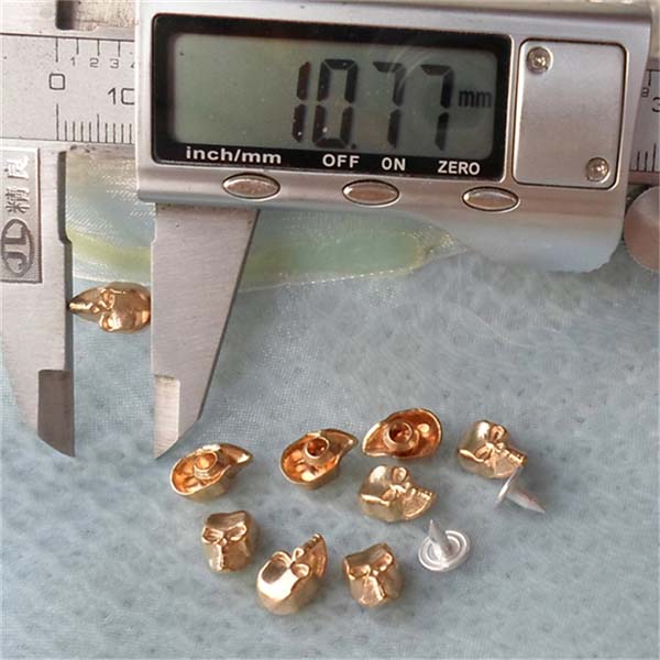 K7107 Skull Head Rivets 7x10.7mm 100pcs/bag