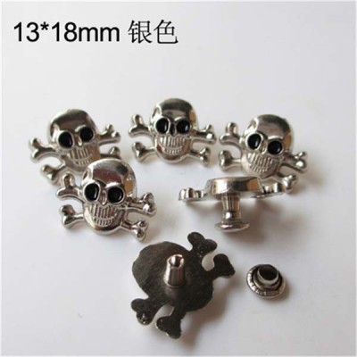 X008 Skull Head Rivets 13x18mm 100pcs/bag