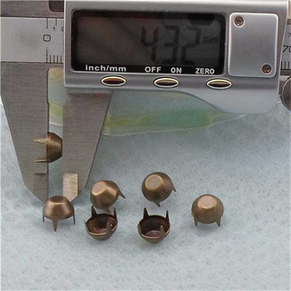 A024 Bucket Studs 9x4mm 1000pcs/bag