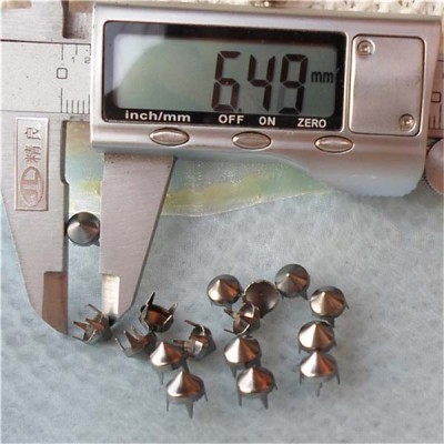 A034 Cone Studs And Spikes( iron/brass) 6.5x4mm 1000pcs/bag