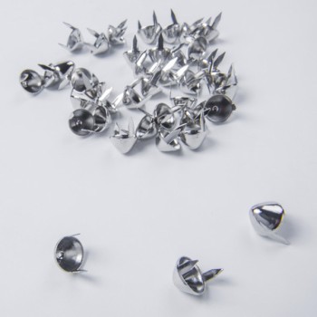 B106-Standard UK77 Cone Iron Studs 12x6.5mm 100pcs/bag