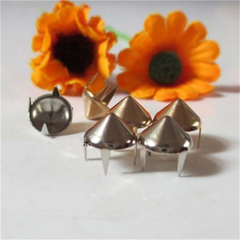 XL0804 Cone Iron/Brass Studs 8x4mm 1000pcs/bag