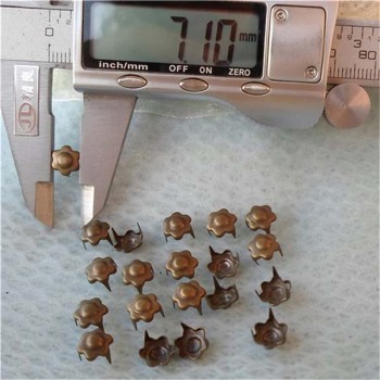 A021 Flower Studs(iron/brass) 7x2.5mm 1000pcs/bag