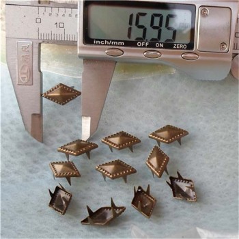 A049 Rhombus Studs(iron/brass) 16x3mm 1000pcs/bag