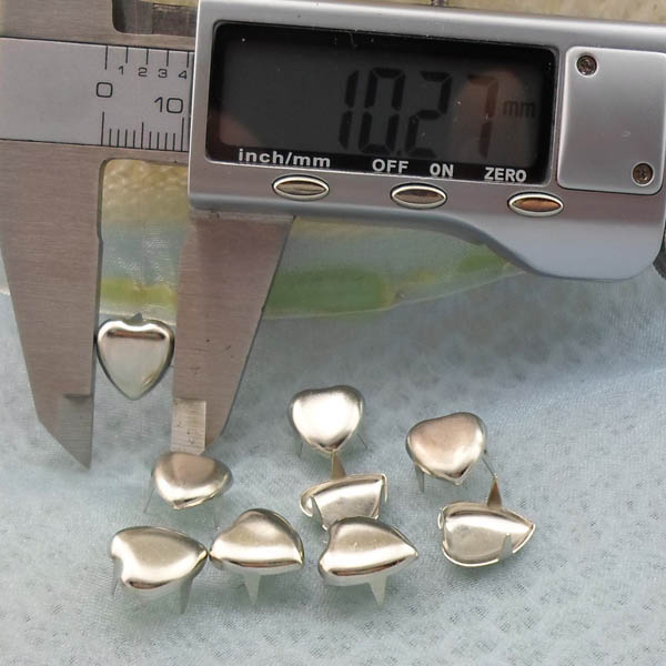 A087 Heart Studs(iron/brass) 10mm 1000pcs/Bag