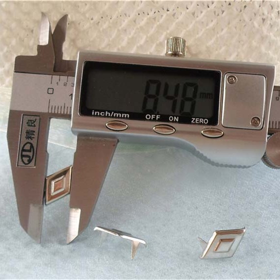 ZZLX-0085 Rhombus Studs(iron/brass) 16x8.5mm 1000pcs/bag