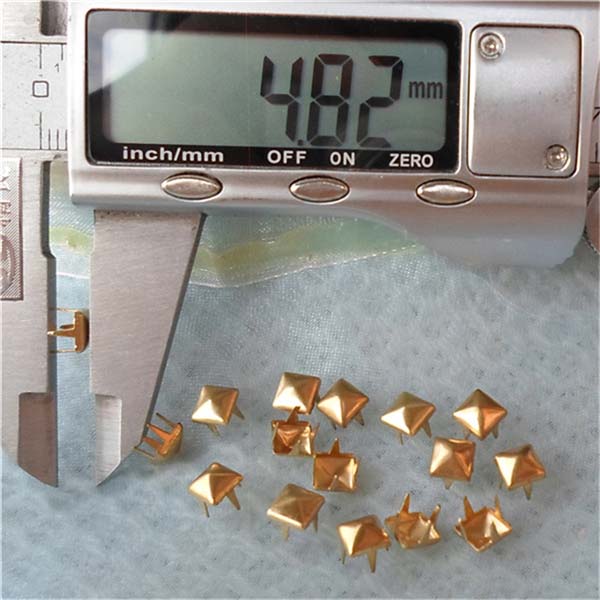 A002 Pyramid Studs Wholesale(iron/brass) 5x2mm 1000pcs/bag