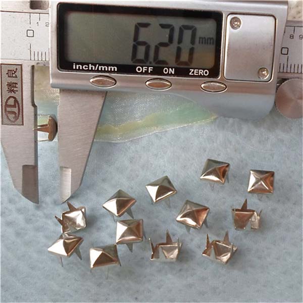A004 Copper Pyramid Studs(iron/brass) 7x2mm 1000pcs/bag