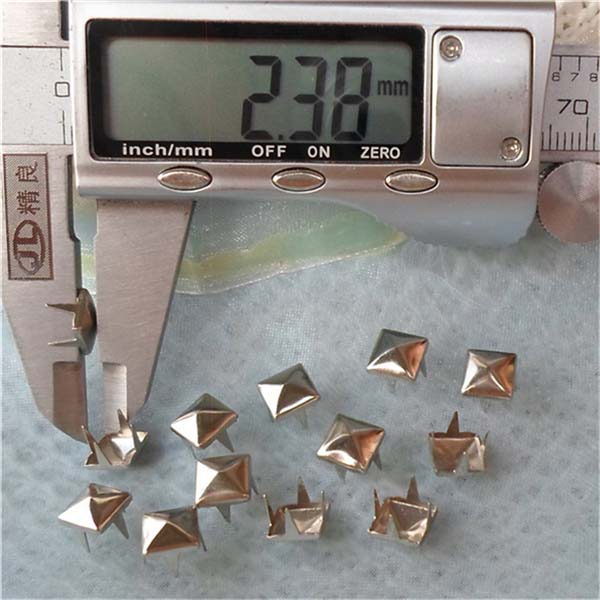 A004 Copper Pyramid Studs(iron/brass) 7x2mm 1000pcs/bag