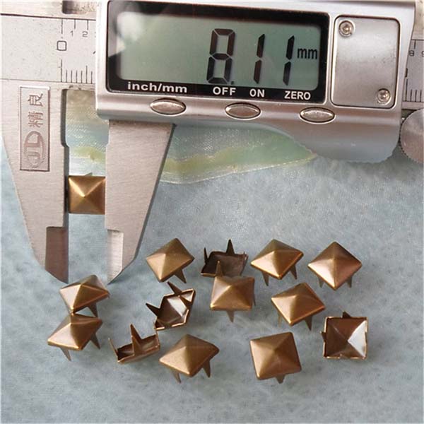 A005 Pyramid Studs(iron/brass) 8x3mm 1000pcs/bag