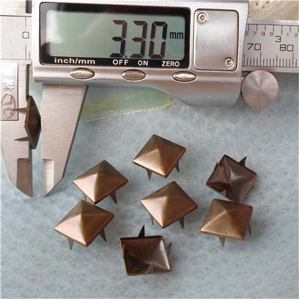 A009 Pyramid Studs(iron/brass) 12mm 1000pcs/bag