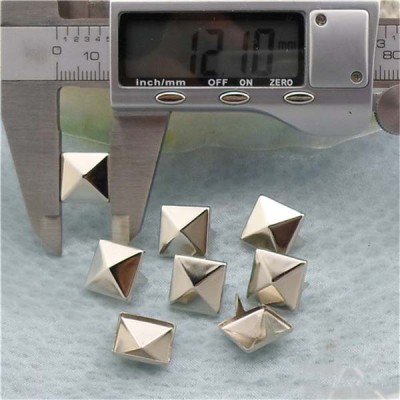 A009Two-Claws Pyramid Two Claws Studs(iron/brass) 12mm 1000pcs/bag